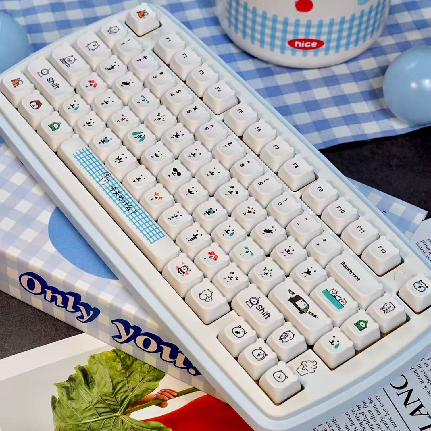 귀여운 만화 캐릭터 곰 PBT 키캡 EAO 높이 내마모 - Gaming Accessories Kawaii 리뷰 및 가격